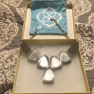 Kendra Scott Statement necklace-rare